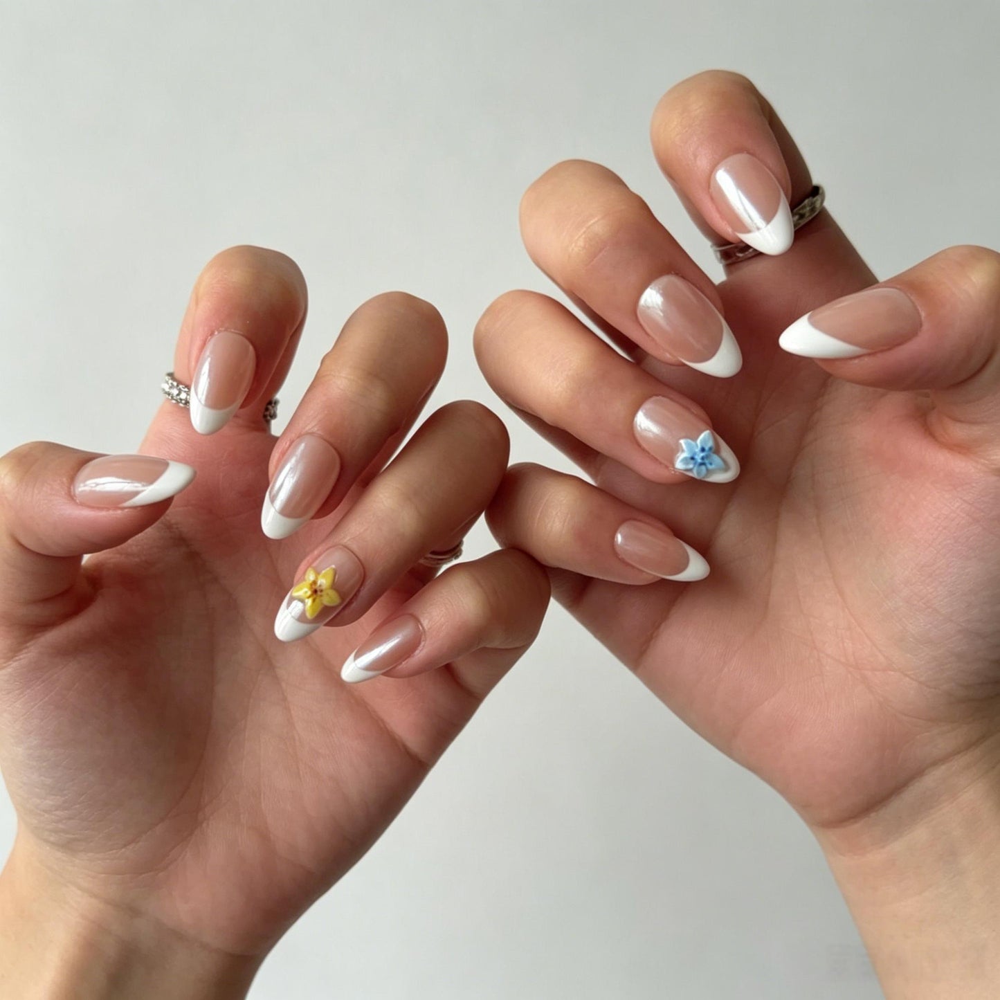 Flower French Mani