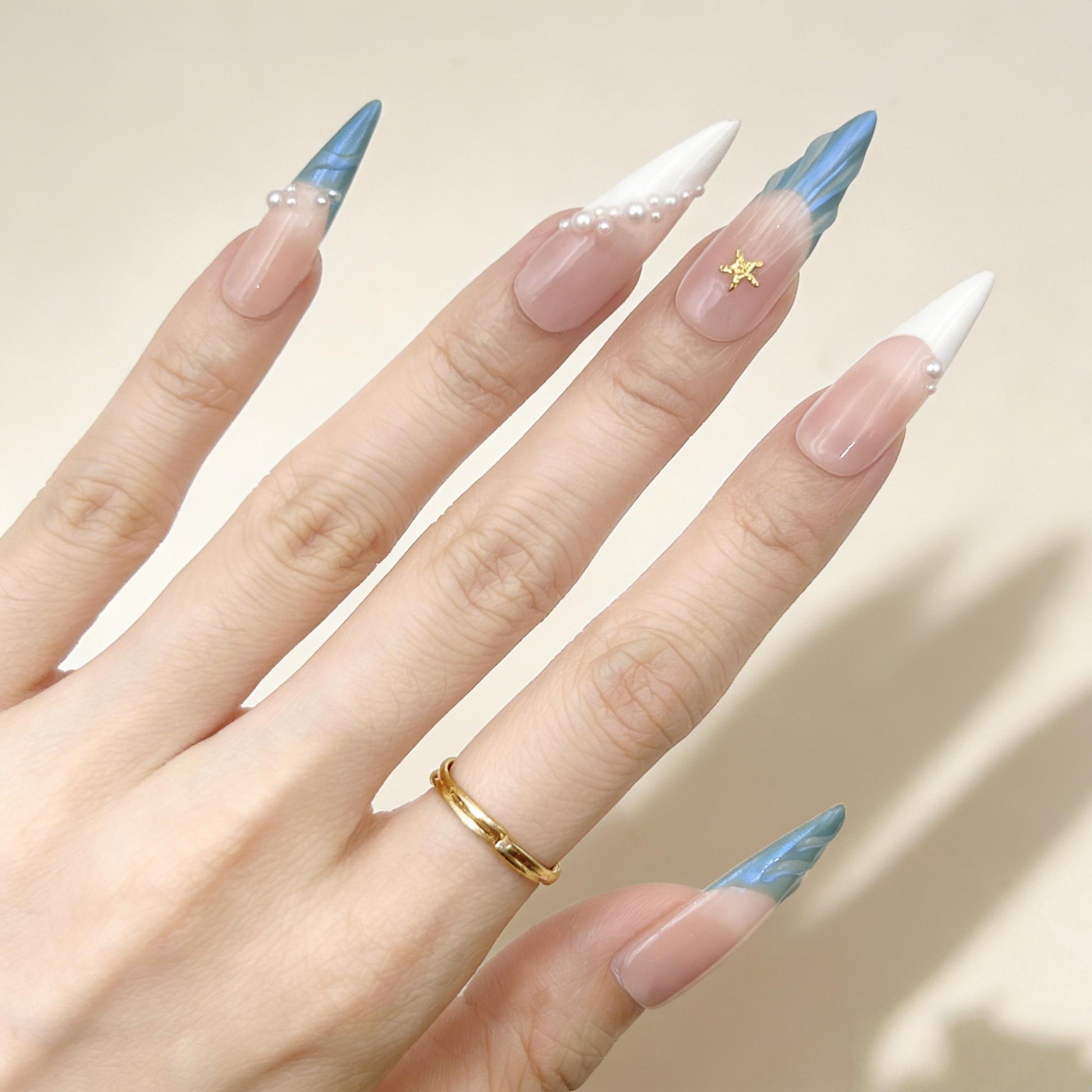 Pink Blue Wave Press-On Nails - Star Pearl False Nails UK - detail view - ClouDIY UK