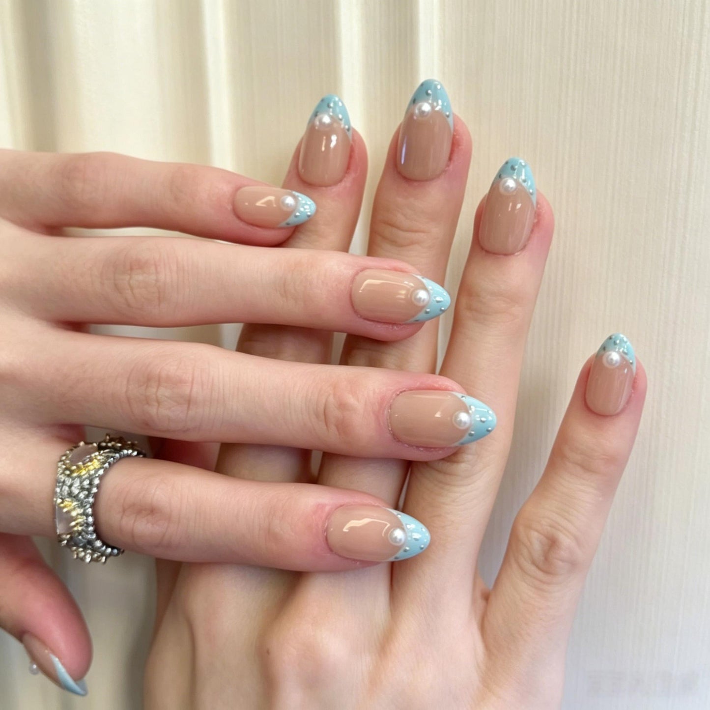 Blue Pearl French