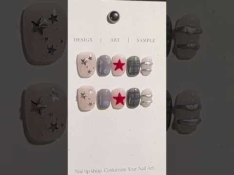 Handmade Press-on Nails Short Square Red Star Plaid Silver Star Minimalist Design, Reusable Salon Quality Nails for Daily Wear or Parties